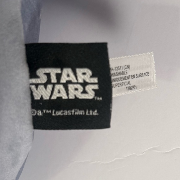 BIG Star Wars: Cuutopia 18-20” Squishy Plush Toy: Boba Fett NEW (tag Damage) - Picture 3 of 6